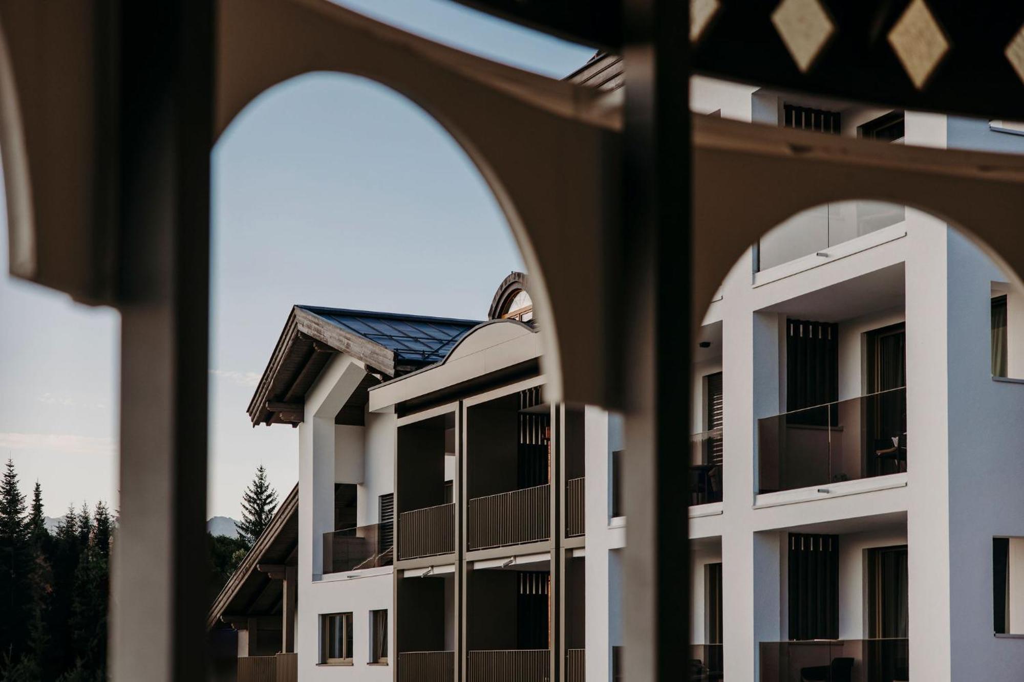 Alpina Alpendorf Hotell Sankt Johann im Pongau Exteriör bild