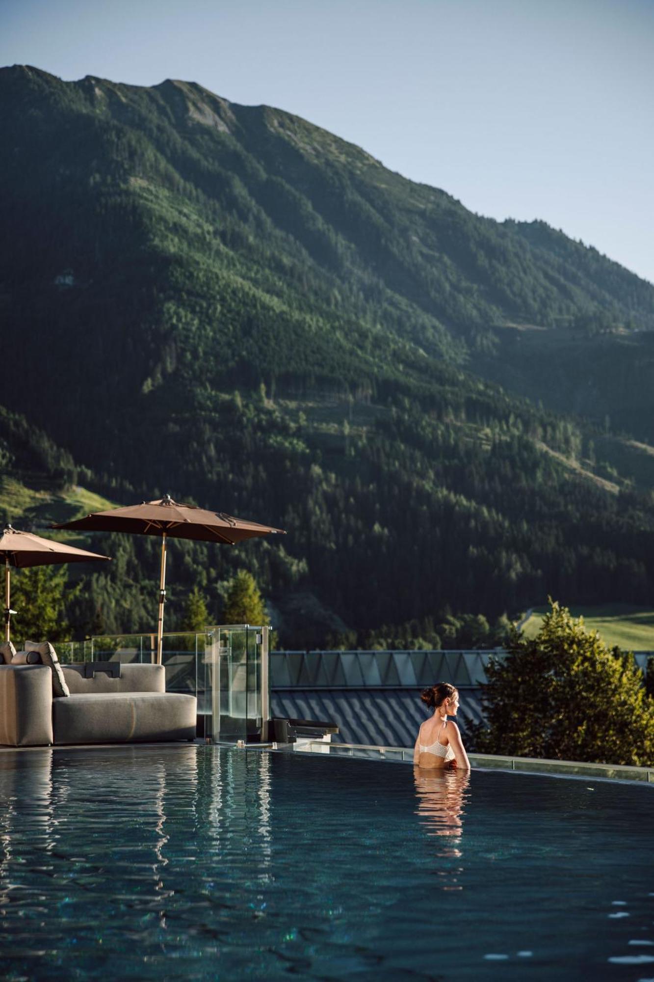 Alpina Alpendorf Hotell Sankt Johann im Pongau Exteriör bild