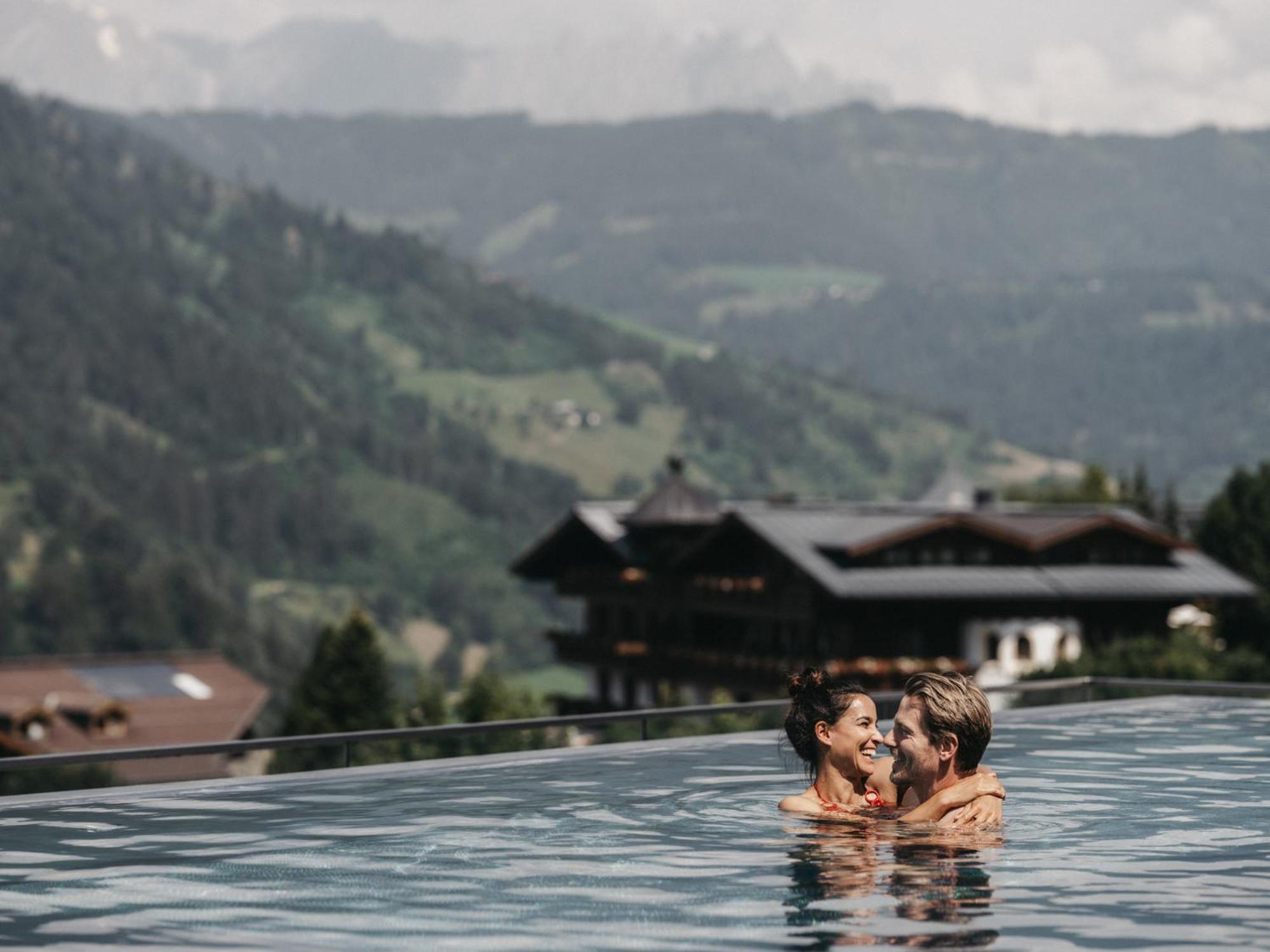 Alpina Alpendorf Hotell Sankt Johann im Pongau Exteriör bild